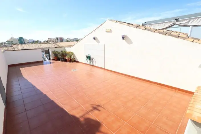 Bungalow 2 Dormitorios en Venta La Regia Villas San Jose
