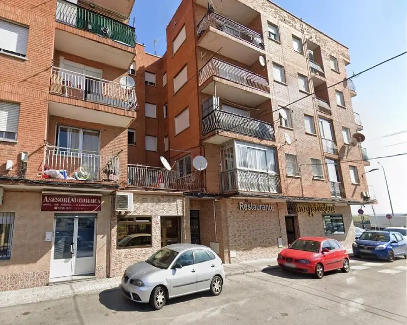 Piso 101 m2 4 habitaciones 3 baños Seseña