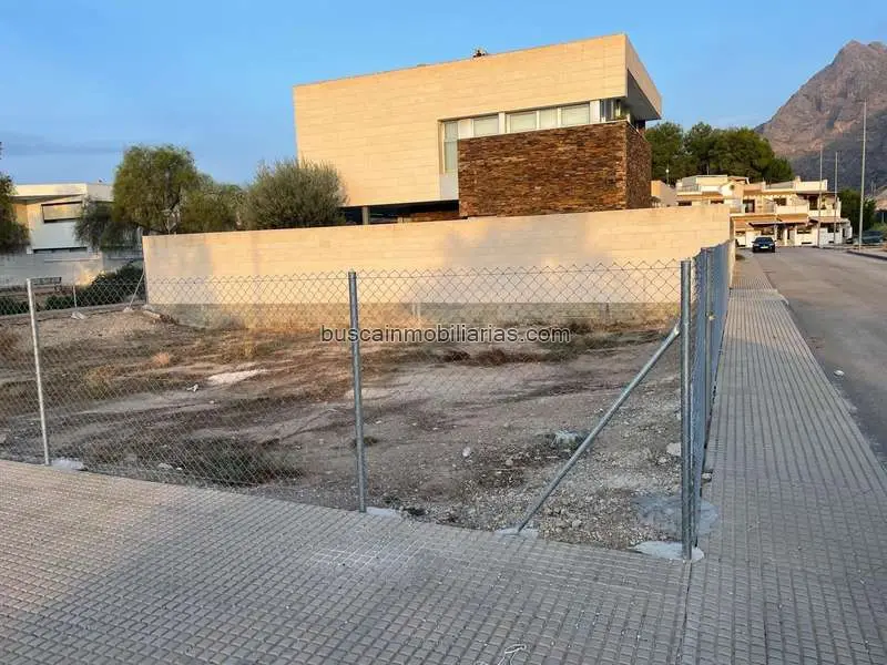 Parcela urbana en venta en Callosa de Segura