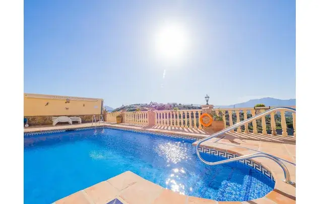 Apartamento 2 Dormitorios Coín Piscina Wifi Ideal Familias