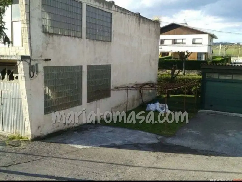 Terreno Urbanizable Sondika 230m2 4 Viviendas Adosadas