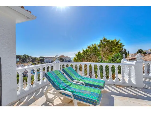 Villa con Vistas al Mar en Fuengirola Piscina y Garaje
