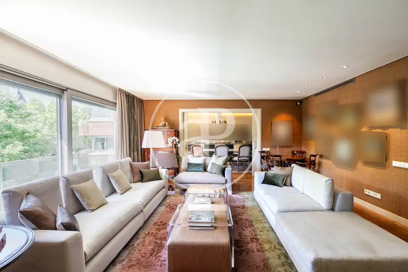 Piso de Lujo en Tres Torres 400m2 4 Garajes 2 Trasteros