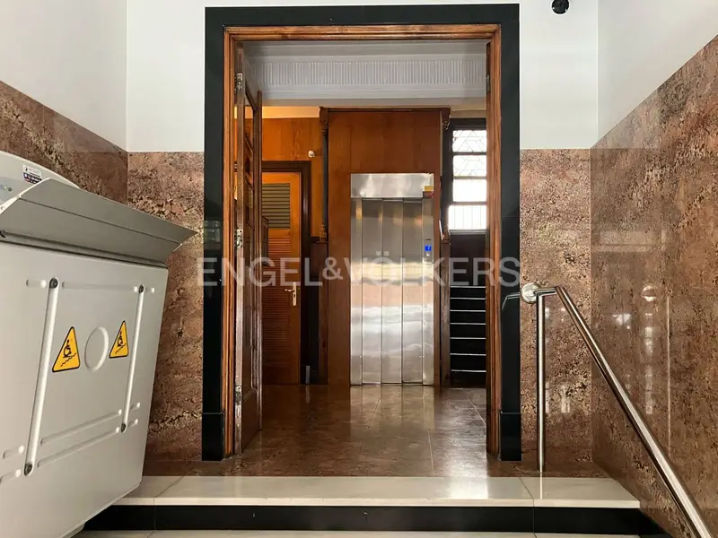 Apartamento 170m2 Bilbao  Reformable 3 habitaciones 2 baños