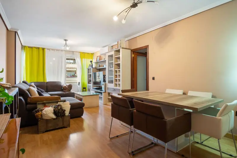 Apartamento en venta Torrevieja centro 3 dormitorios 2 baños reformado