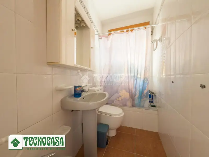 Casa Duplex en Adra 2 Dormitorios Terraza Lavadero
