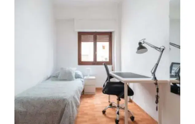 Habitacion 80m2 Castellon de la Plana
