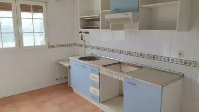 Chalet Adosado en Ciudad Golf 209m2 4 Dorm 2 Baños Jardin Piscina
