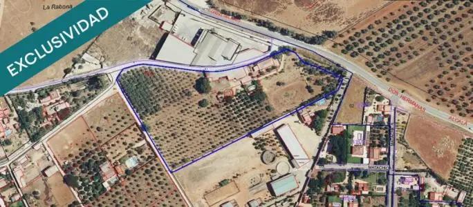 "Una joya rústica con esencia mediterránea en las inmediaciones de la exclusiva zona de Montequinto".
