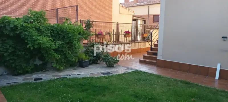 Casa pareada en venta en Camino Tres Casas