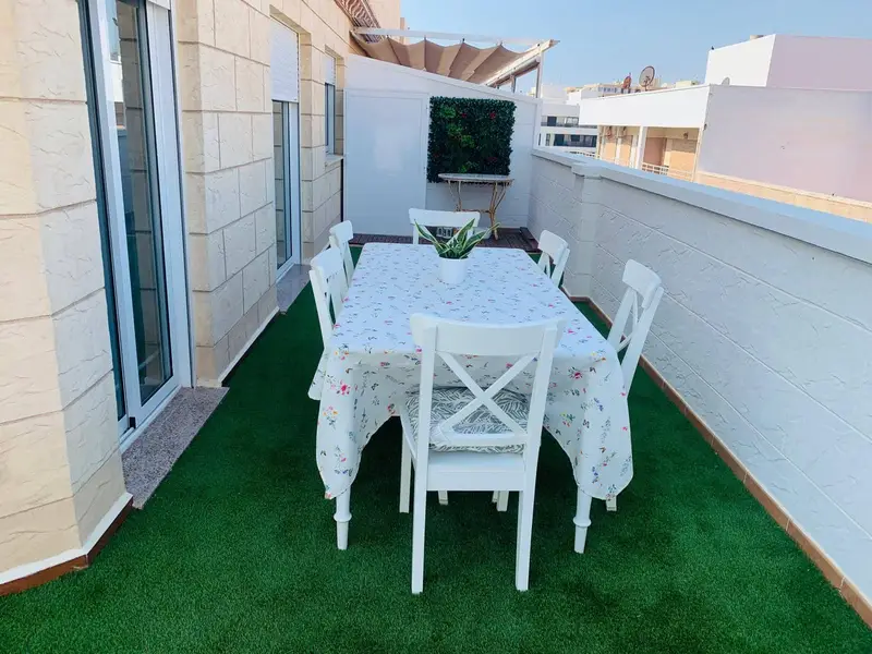 Ático en alquiler en Gaspar Perelló, Torrevieja, Alicante