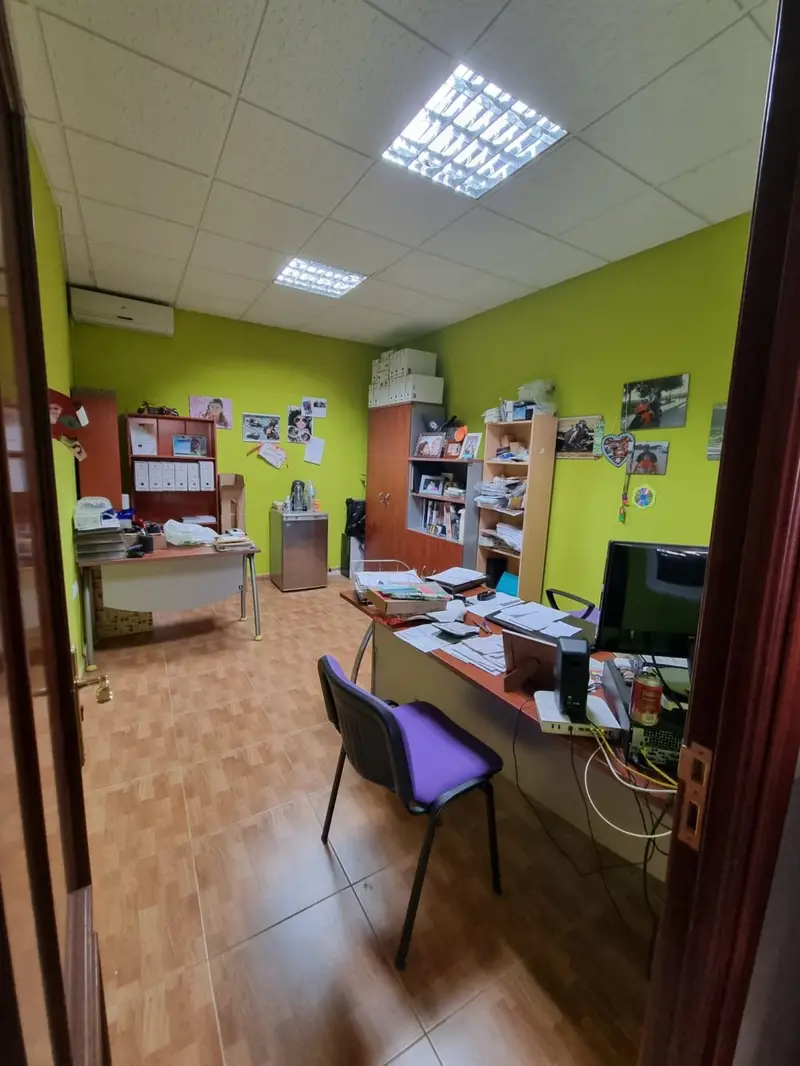 Venta Local Comercial Badajoz 162m2  Ref V2415