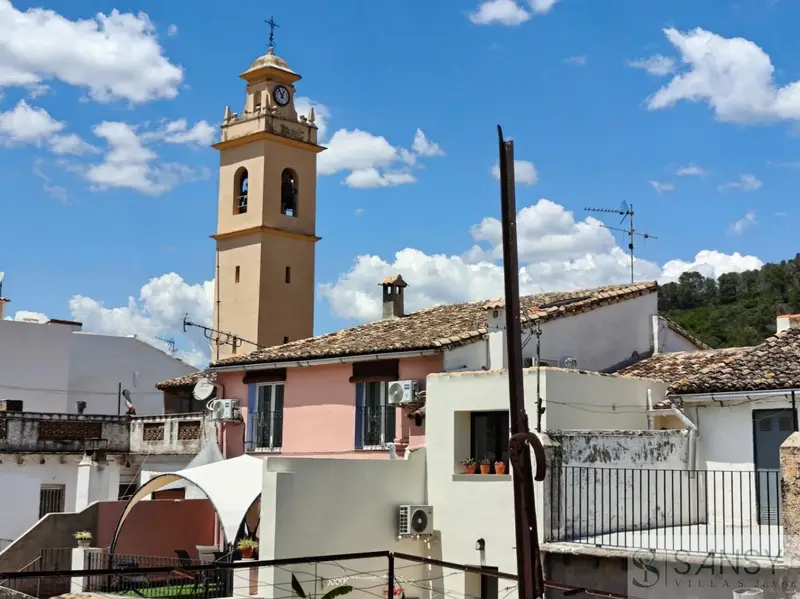 Casa en venta en Adsubia Pego 4 dormitorios 2 baños
