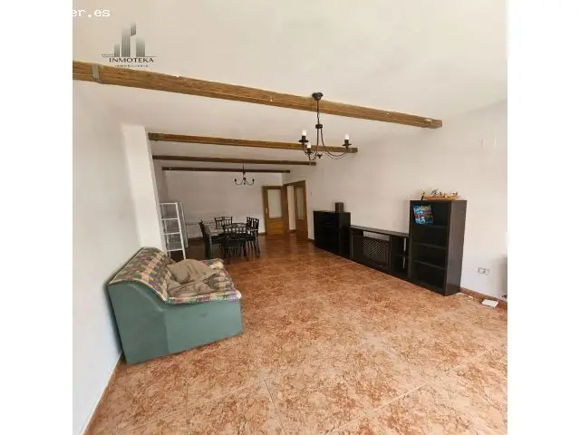 Piso en venta Villarrobledo 146m2 4 habitaciones 2 baños garaje trastero