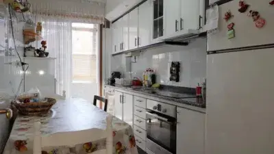 Piso en Venta Barbadás 3 Dormitorios Terraza Garaje