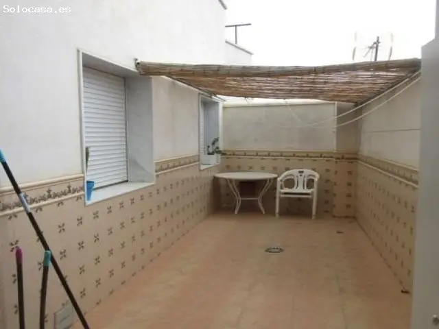 Vivienda Sobre Local en Dalias 3 habitaciones