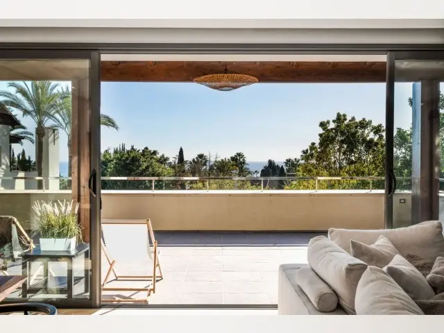 Apartamento en Sierra Blanca 3 Dormitorios 3 Baños Terraza Piscina