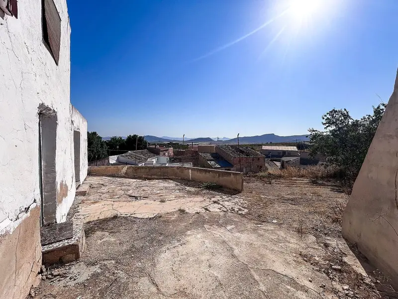 Casa de Pueblo y Cueva para Reformar en Casas del Señor Monóvar
