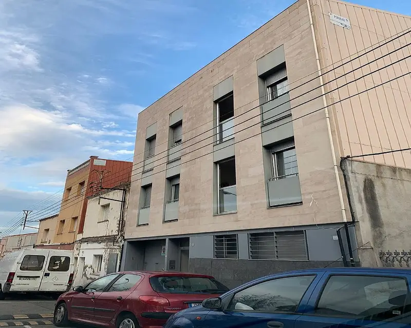 Garaje en venta en Sabadell 11m2