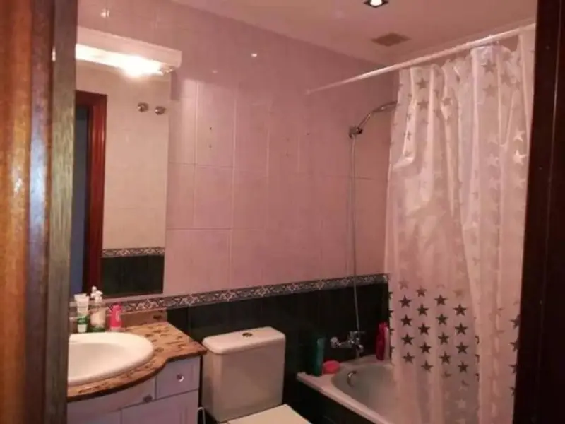 Piso en Avilés 3 habitaciones 2 baños garaje y trastero