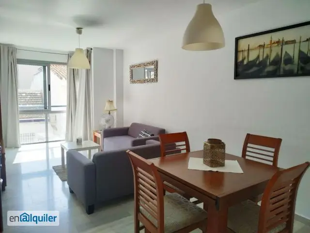 Alquiler piso estudiantes 3 dormitorios 2 baños Bailen Miraflores