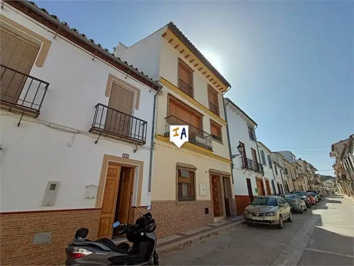 Casa 4 Dormitorios Cuevas Bajas Malaga