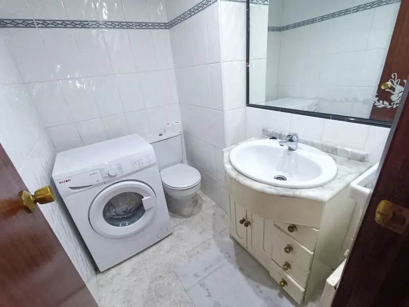 Venta Piso 3 Habitaciones Centro Mondragón