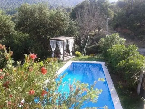Casa con Vistas Les Gavarres Piscina Privada y Apartamento