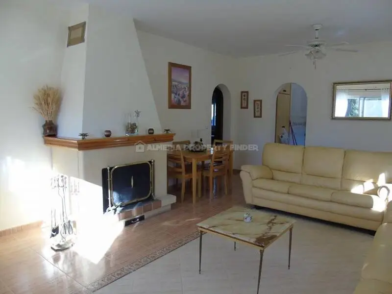 Chalet 3 Dormitorios Oria Almeria