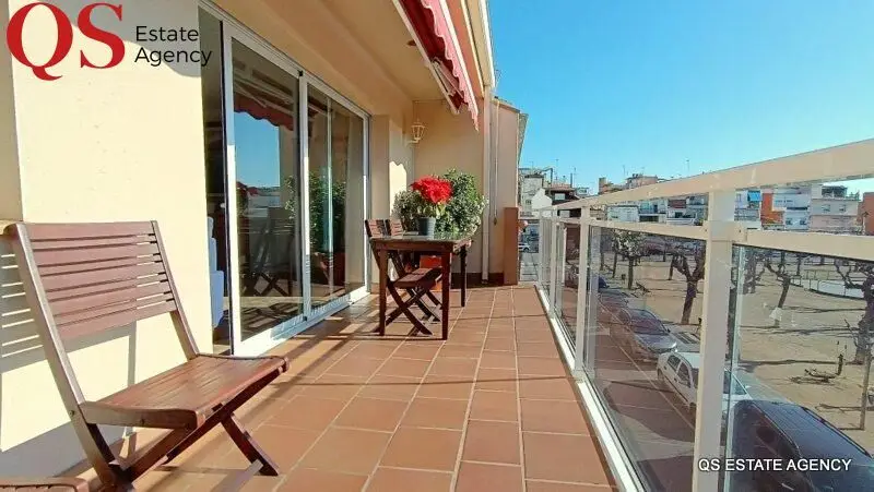 Venta Adosado de 6 habitaciones en Les Creus, Pineda de Mar - Ref: 322-01078p