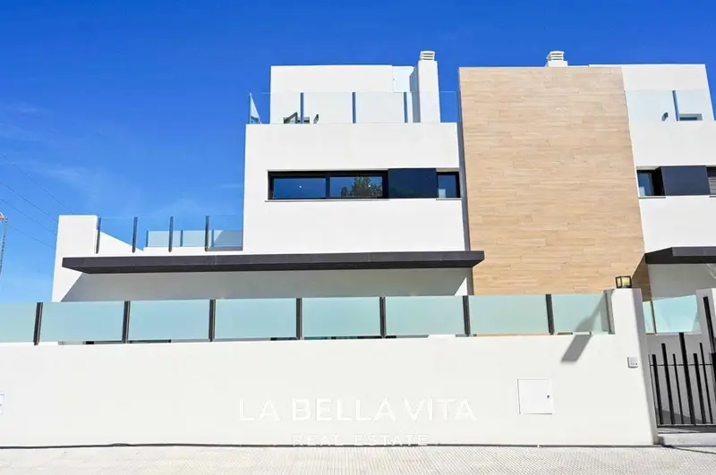 Villa en Venta Orihuela Costa Moderna 2 Dormitorios Lujosa