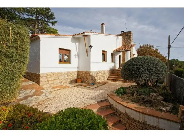 Casa Rustica en Matadepera con Jardin