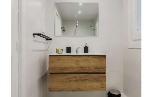 Alquiler Habitaciones Barcelona Piso Amueblado 9 Habitaciones