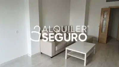 Piso en alquiler en Ciudad Expo