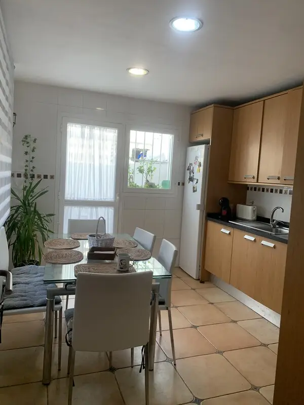Habitacion Alquiler Marbella Elviria Cerca Playa Piscina