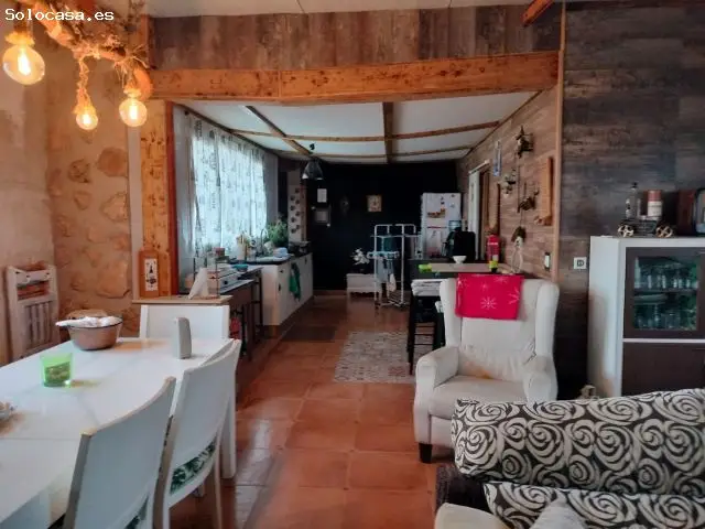 Casa de Campo en Valdepeñas: Finca Rústica con Garaje y Barbacoa