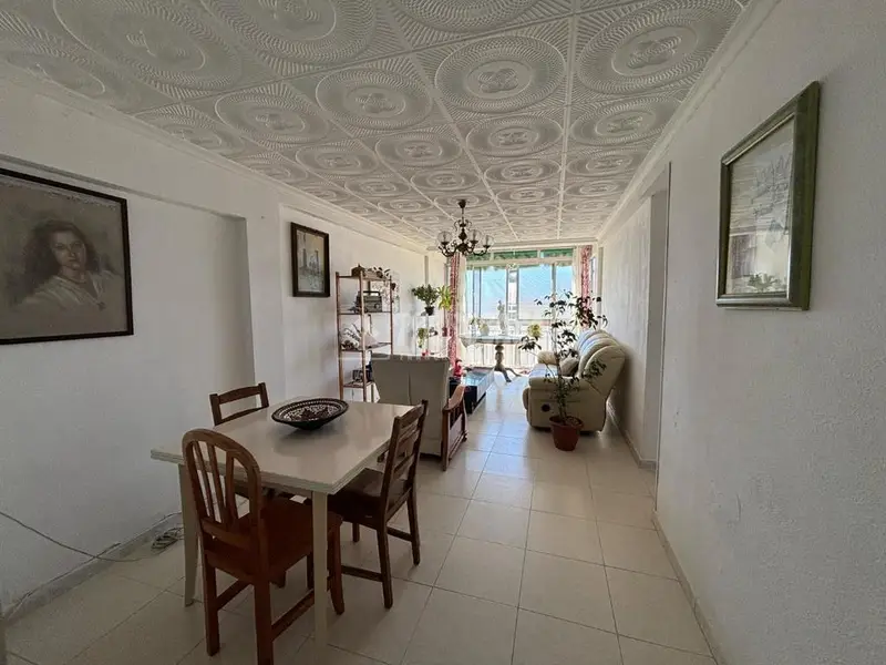 Piso en Venta Ciudad Jardin Malaga 84m2 3 Dorm 1 Baño Terraza Ascensor