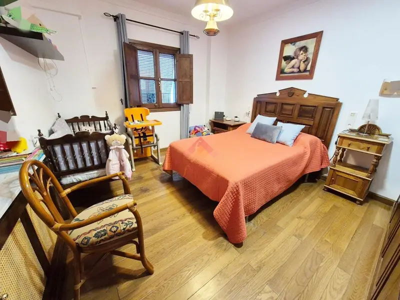 Casa 4 Dormitorios Centro Ronda 215m2