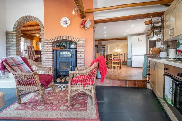 Casa Rural con Piscina y Apartamento en Guadix