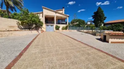 Chalet unifamiliar en venta en Avinguda de Mas Solé, 6