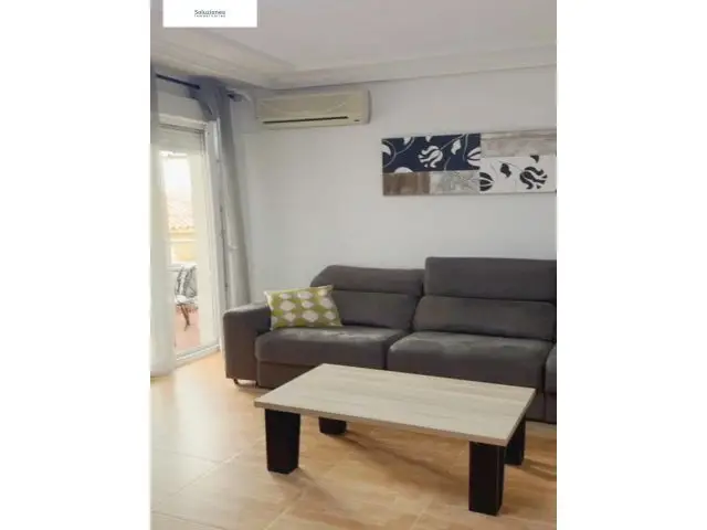 Habitaciones Amuebladas en Alquiler cerca de la Feria