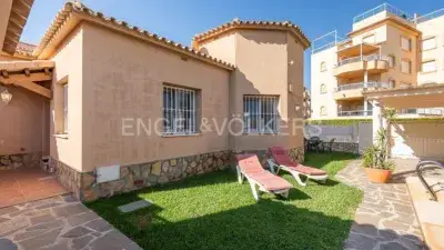 Casa en venta en Oliva Nova