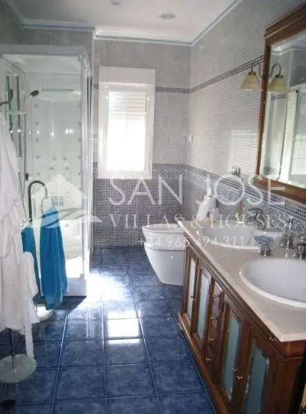 Venta Chalet con Calefaccion en Cucuch Novelda