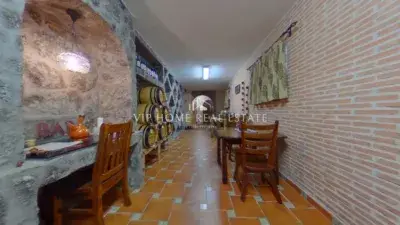 Finca de Recreo con Casa de 500m2 en Espinoso del Rey