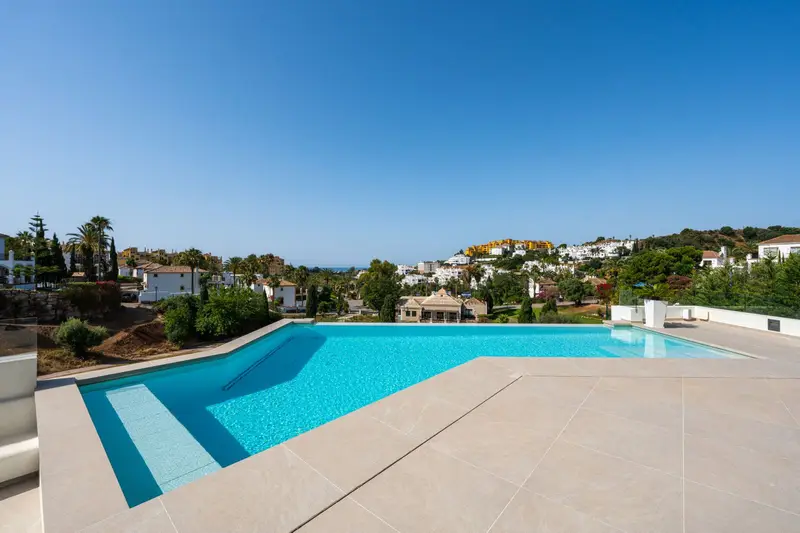 Casa Villa de Lujo 4 Dormitorios Estepona Vistas al Mar Golf