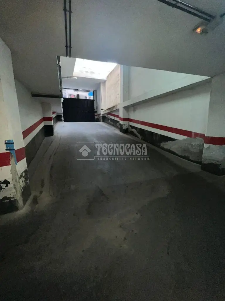 Box/plaza de garaje en venta en Cenes De La Vega