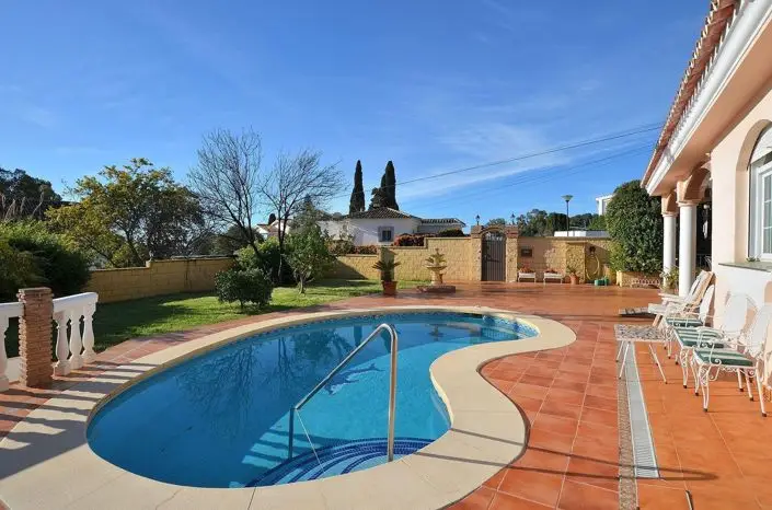 Villa en Venta 3 Dormitorios Benalmádena