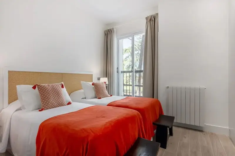 Apartamento en Alquiler Madrid 2 dormitorios 1 ba
A0o