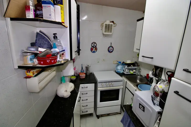 Venta Piso en Born, Santa Caterina i la Ribera, Ciutat Vella Barcelona - Ref: AVI000317