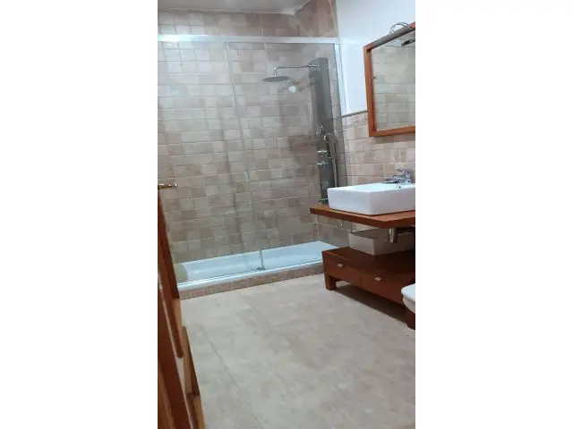Piso Reformado en Centro de Cáceres 2 Dormitorios Patio Privado